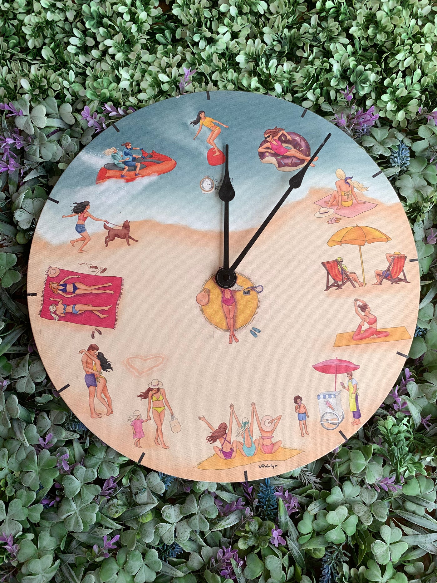 Beach Day Delight Clock