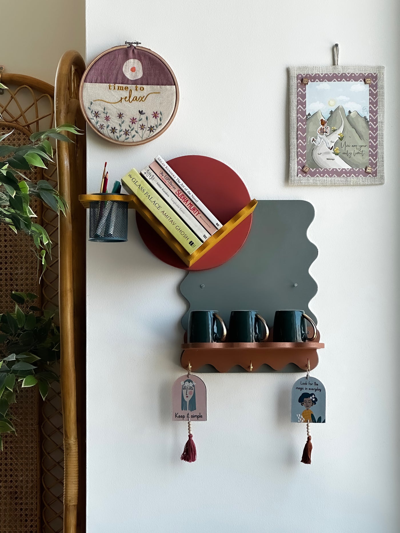 Circle Enclave Wall Shelf