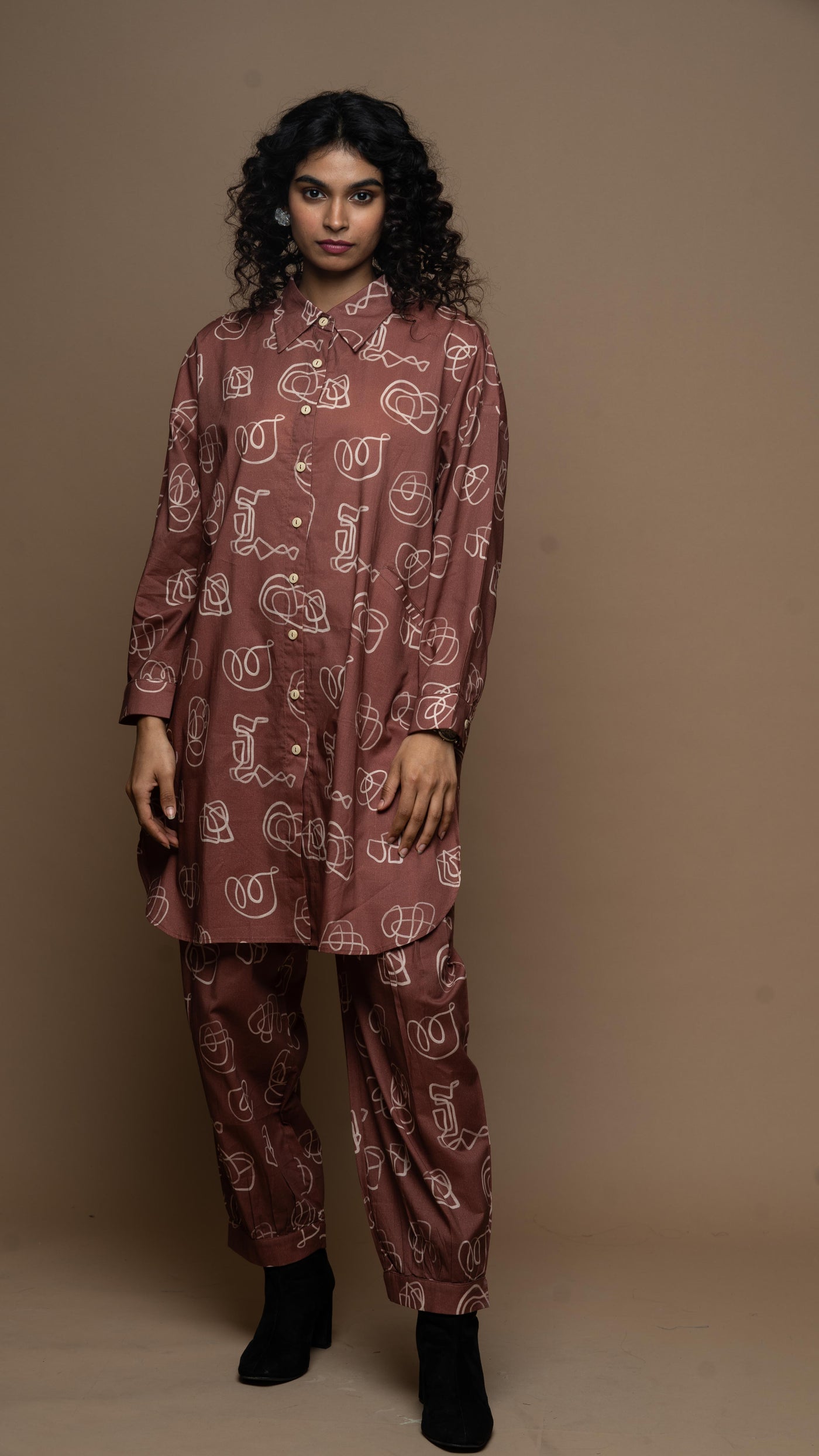 Marsala Arya Co-ord Kurta Set in And I dream more Pattern