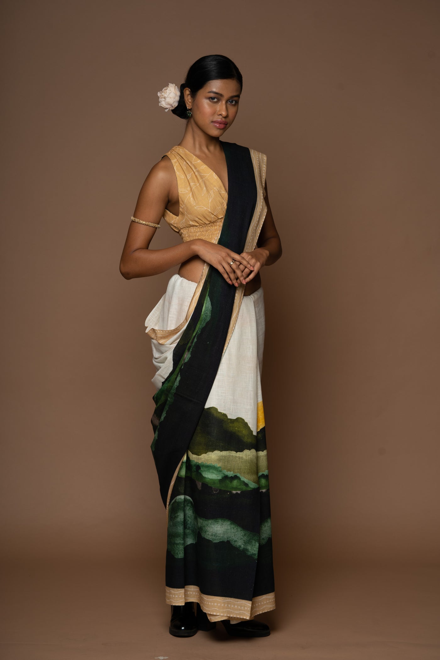 Emerald Dawn Linen Sari