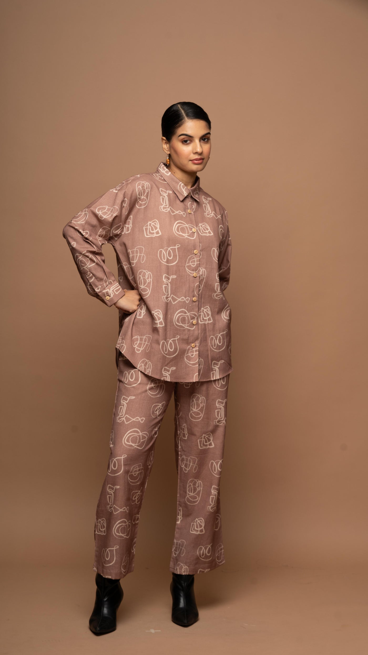 Mocha Mirage Co-ord Pants Set in And I dream more Pattern