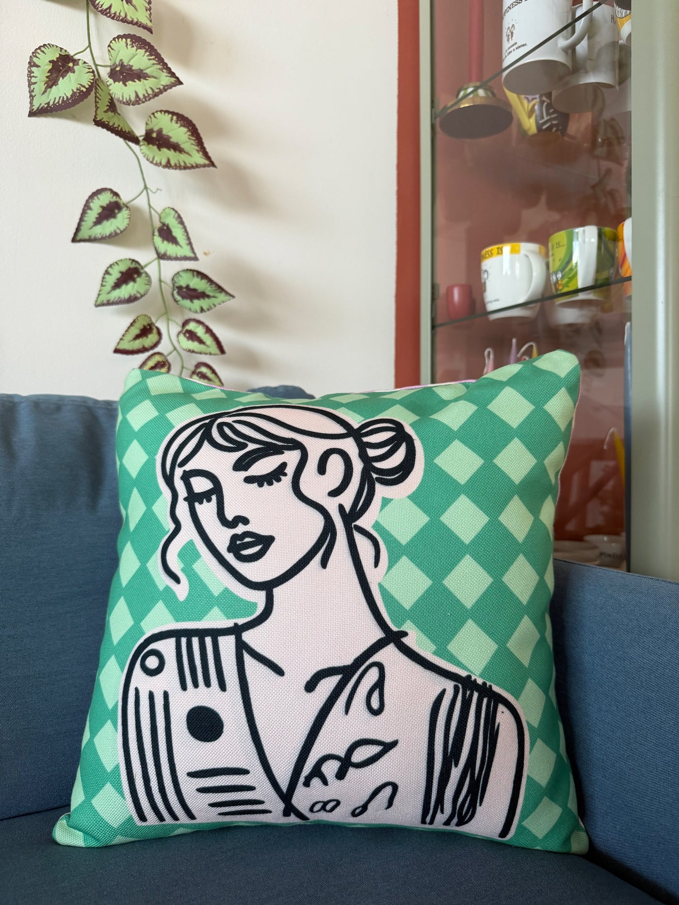 Shades of Grace Cushion