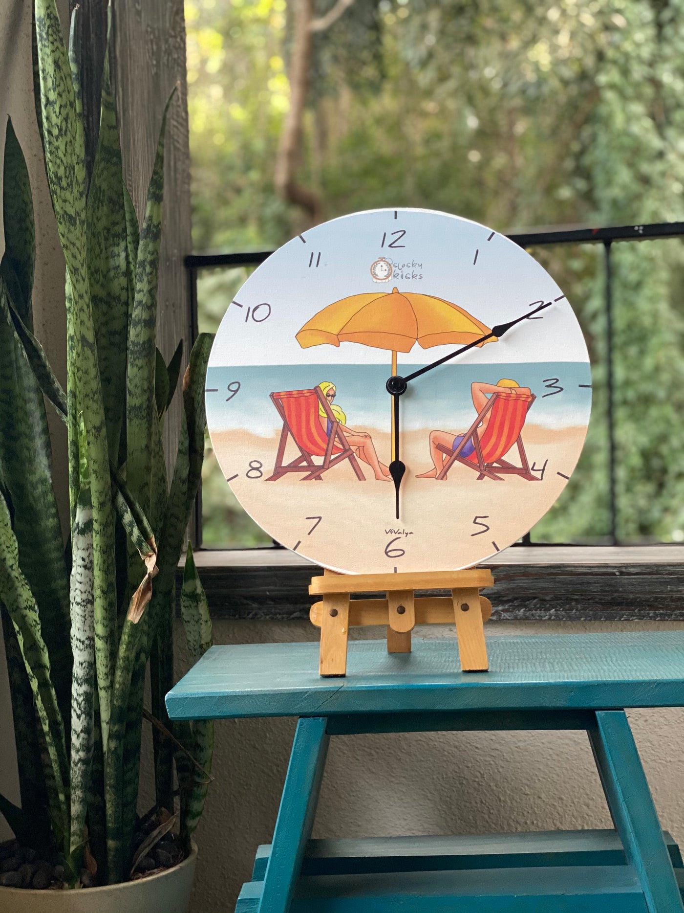 Ocean Escape Clock