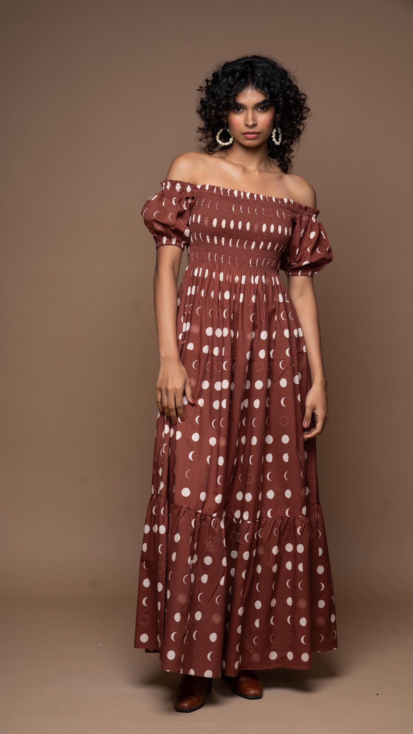 Easy Elegance Long Dress in I will be back Pattern