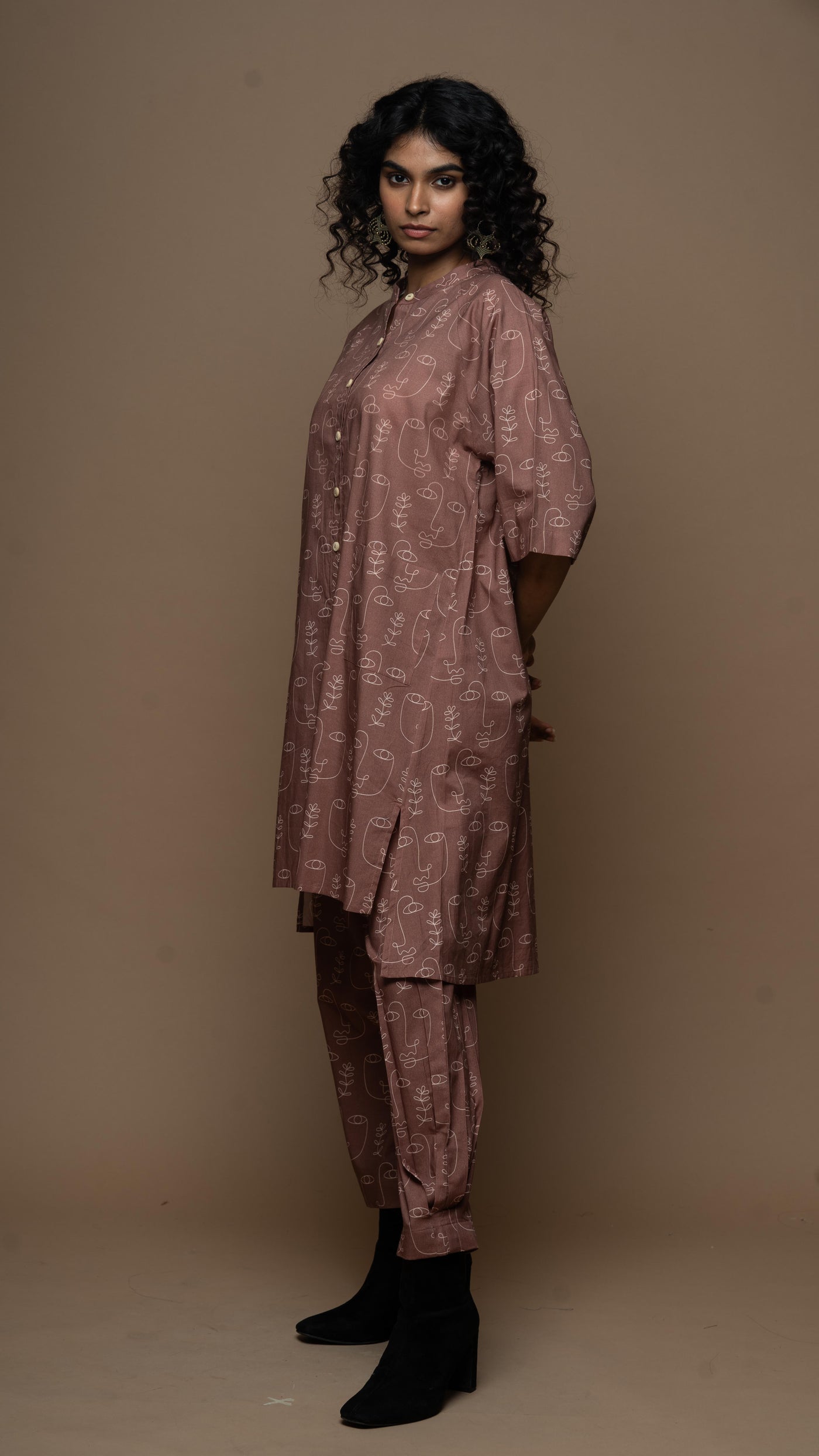 Muted Mauve Cyra Co-ord Kurta Set in Growing Thoughts Pattern