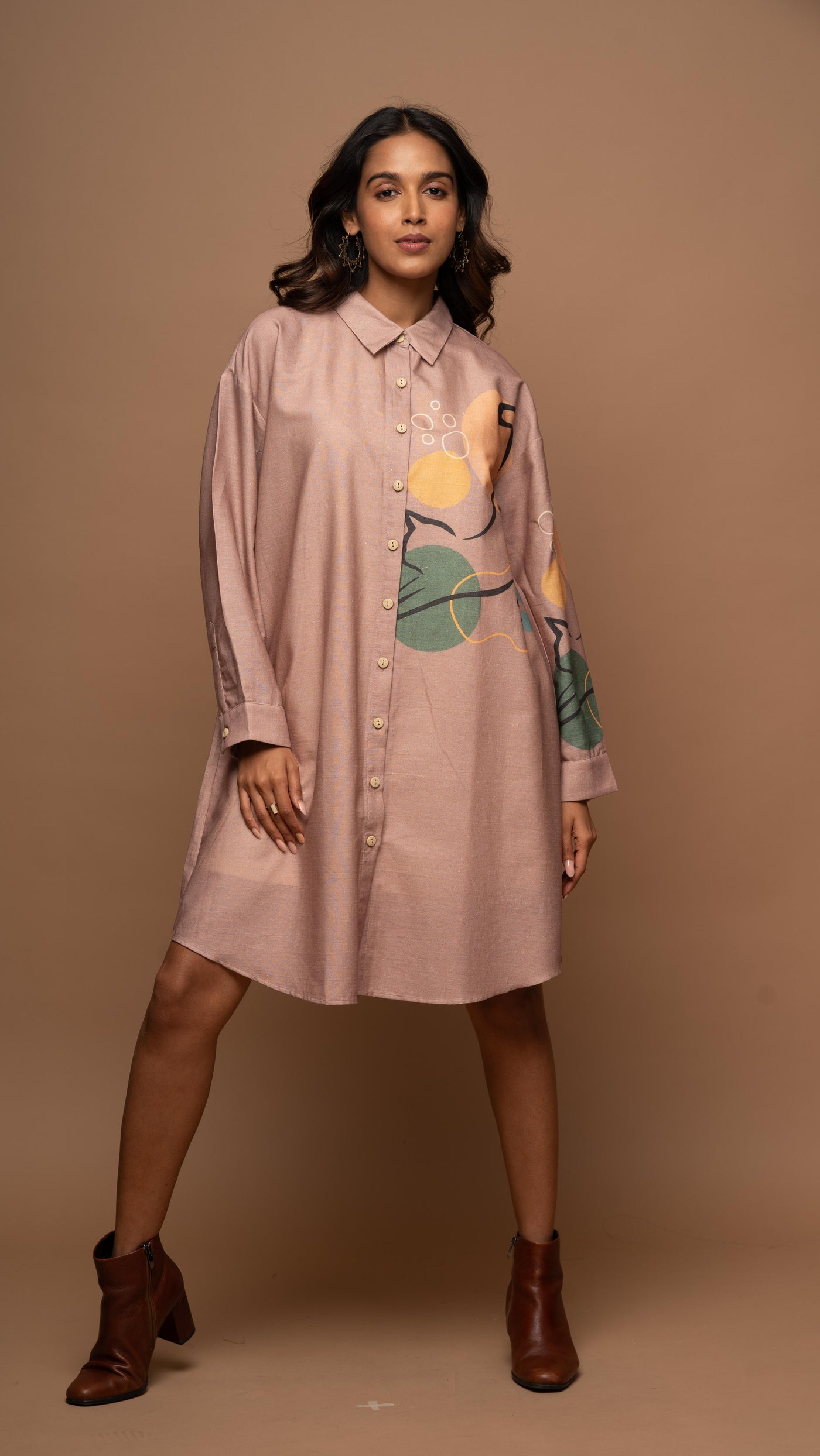 Pale Mauve Zooming Kitty Shirt Dress