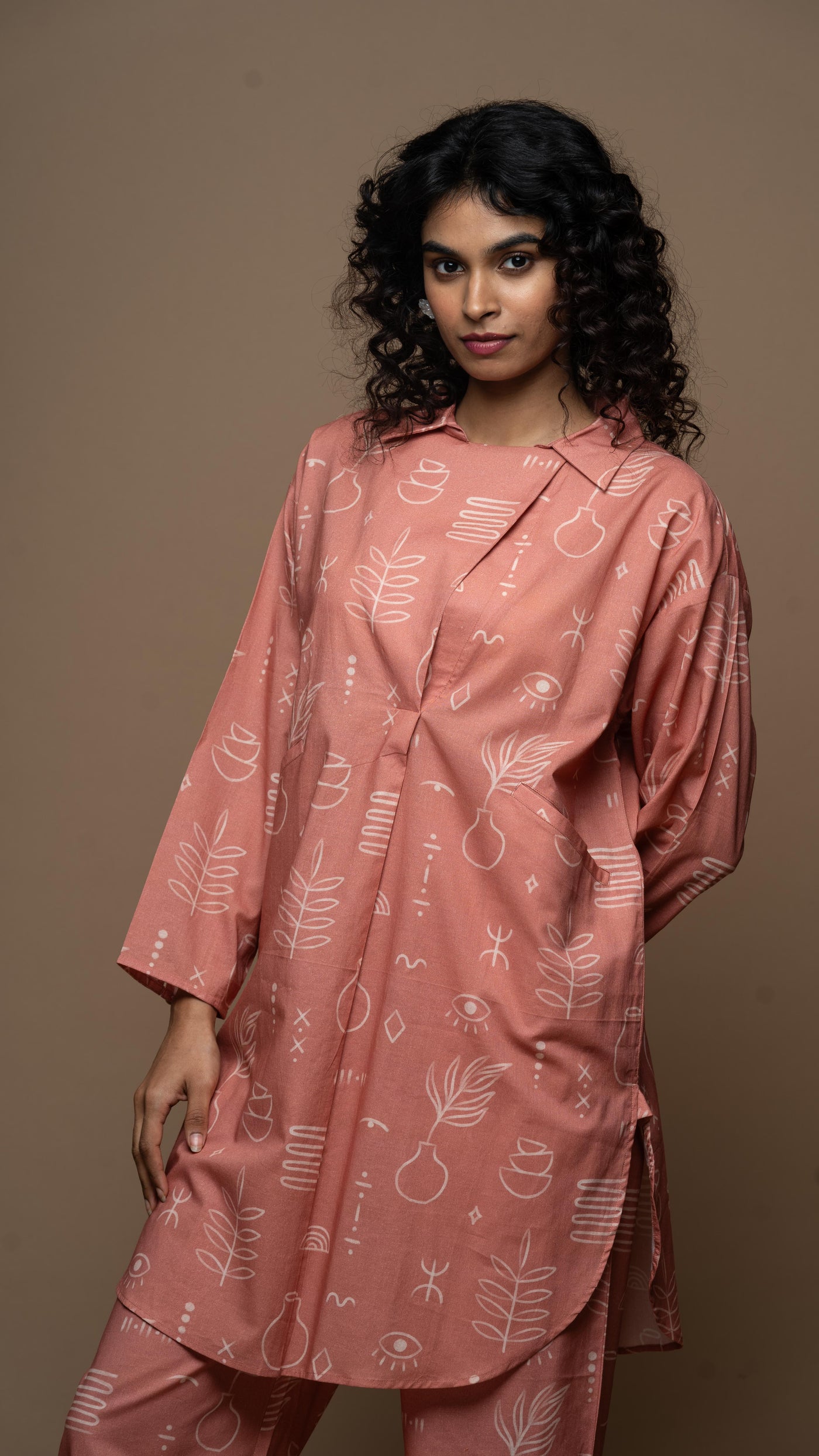 Rose Gold Ziya Co-ord Kurta Set in Pot of life Pattern