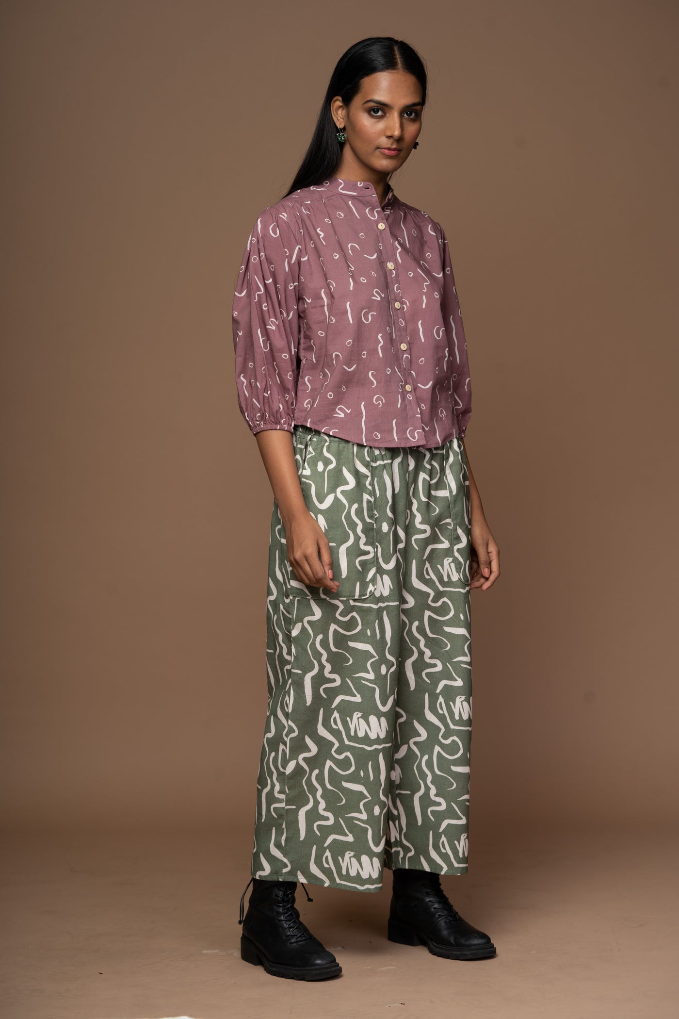 Everyday Ease Pants in Ripple Script Pattern