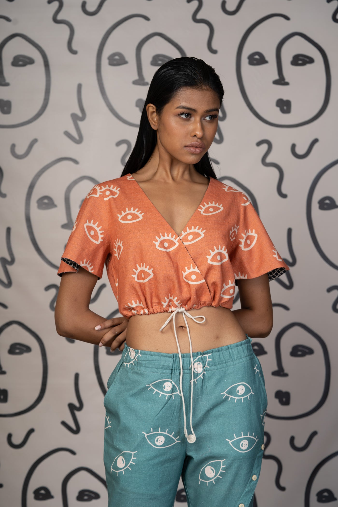 Black Reversible Tighten and Style Crop Top
