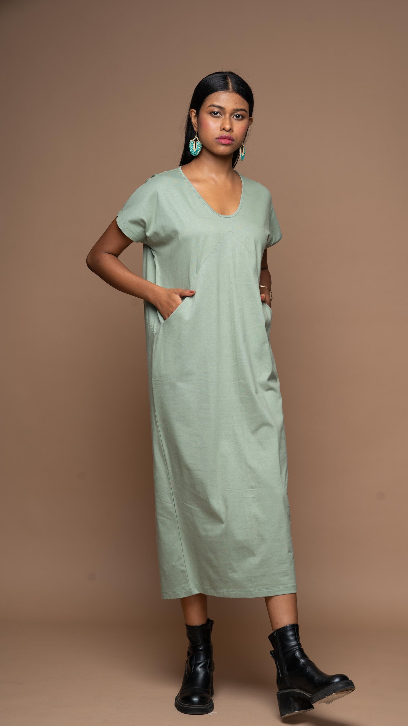 Effortless Pocket Dress - Sage Green