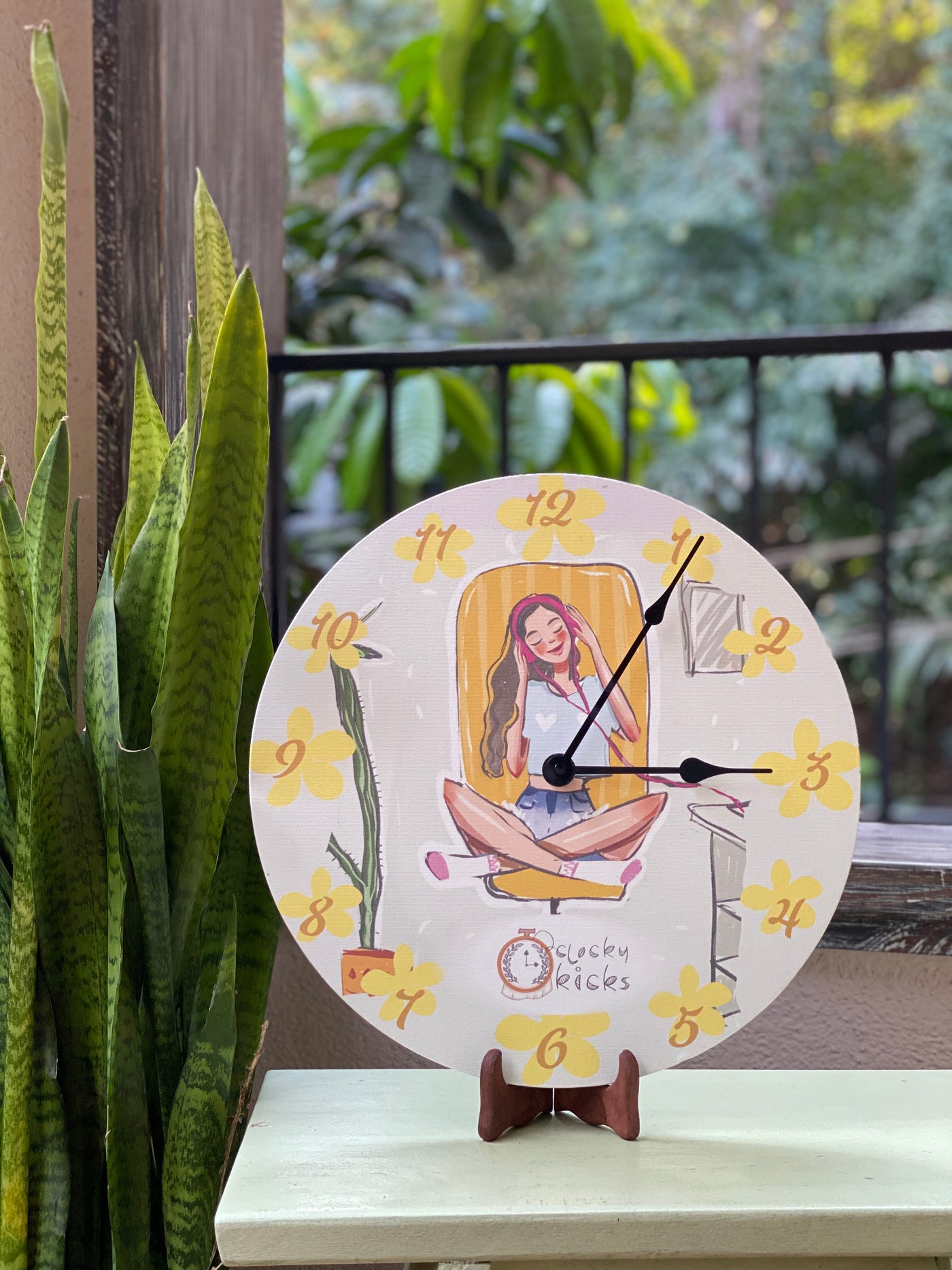 Melody Moments Clock