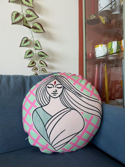 The Timeless Charm Cushion