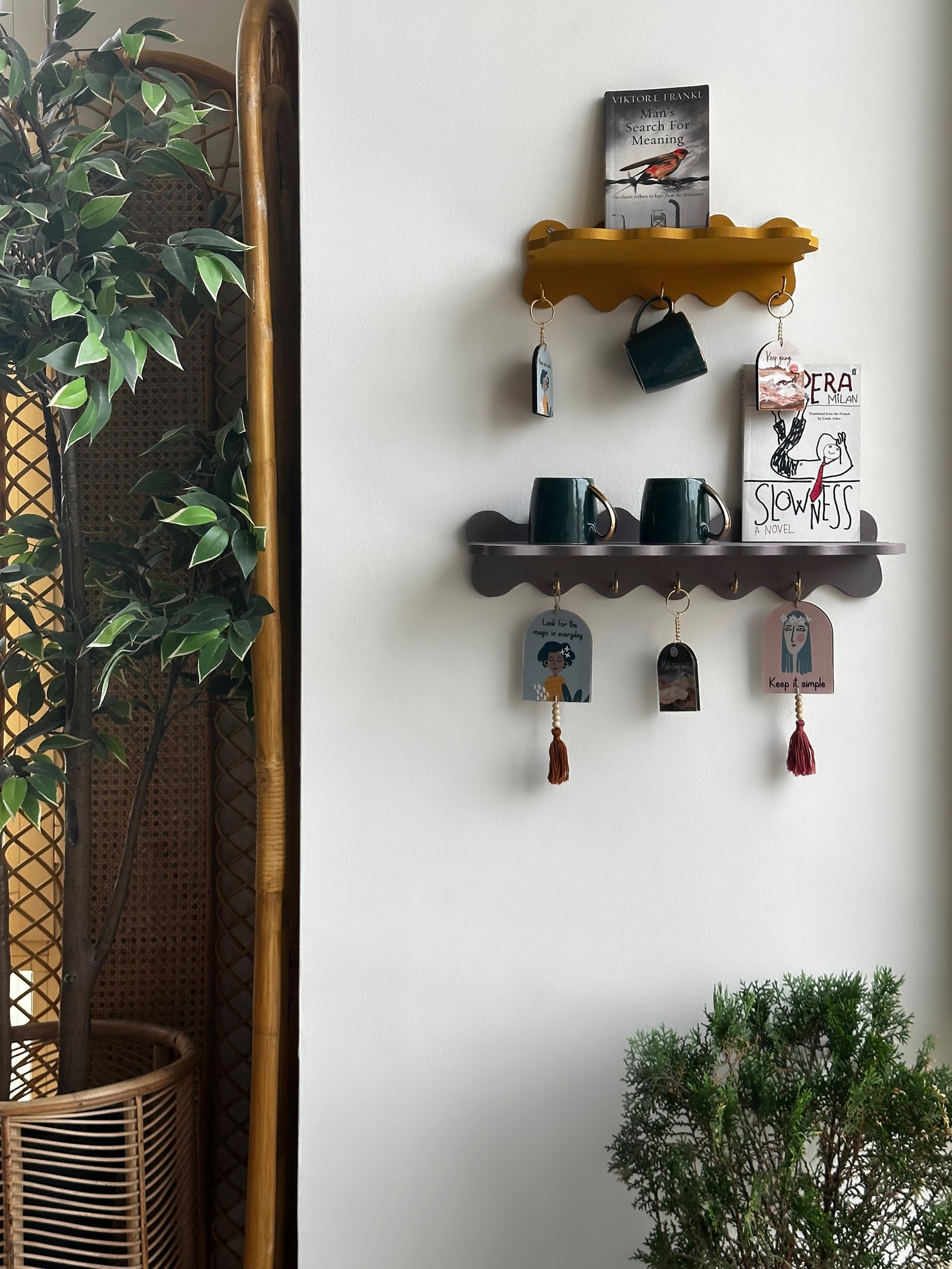 Love Wave Wall Shelf