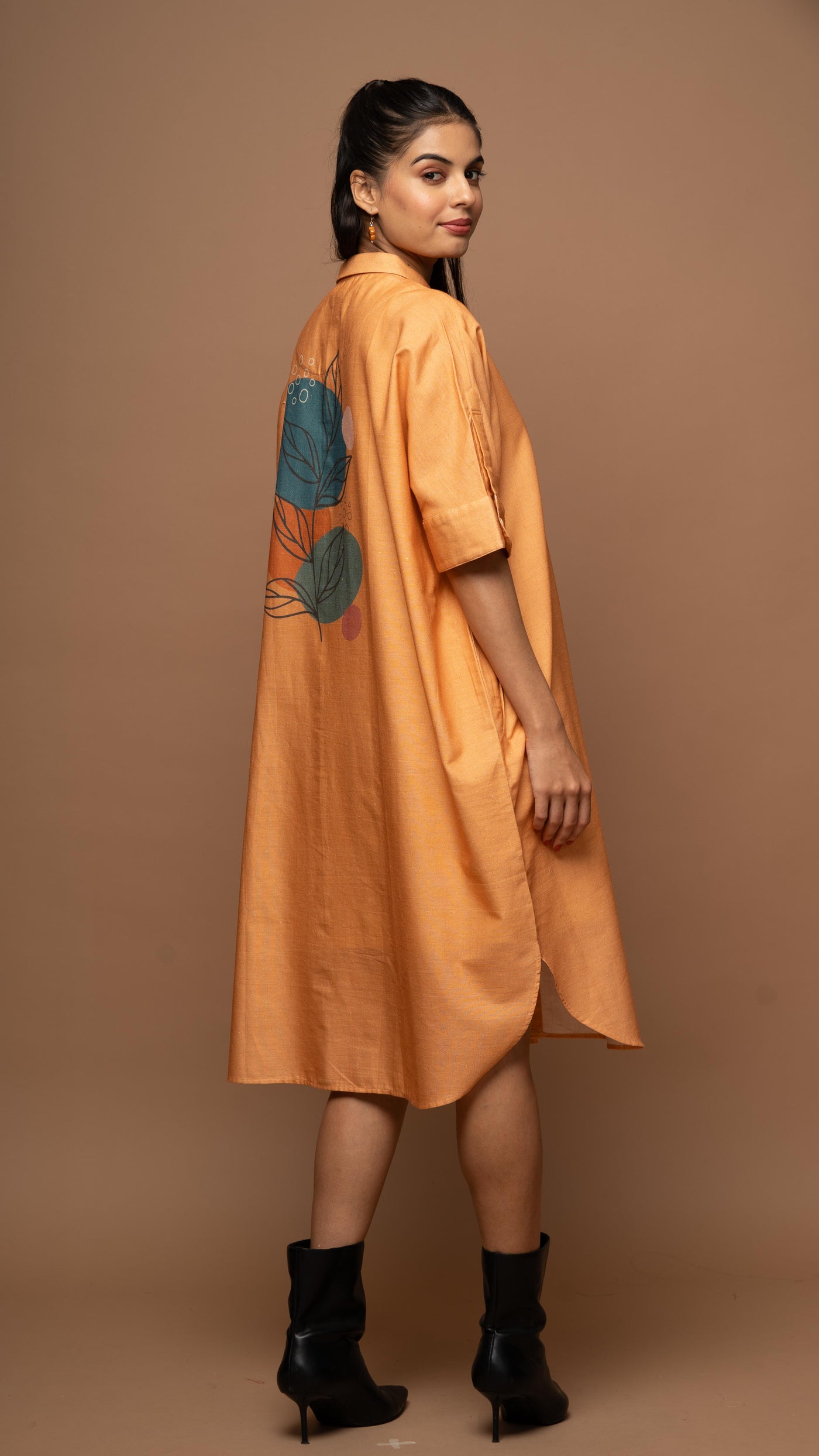 Graceful Amber One Leaf Wonder Shirt Dress