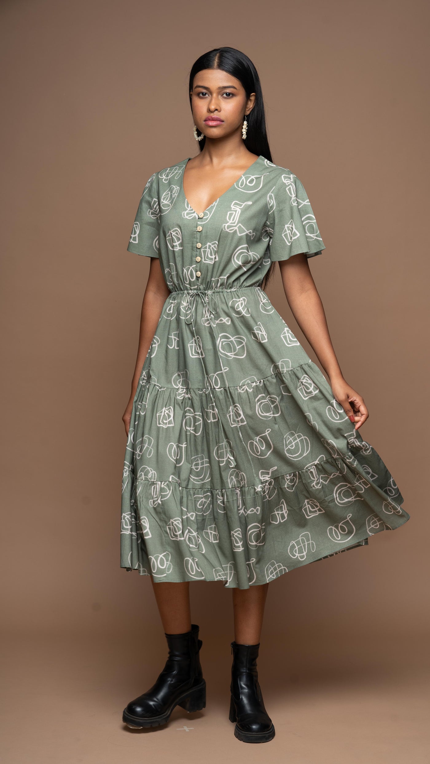 Simple Cinch Midi Dress in And I Dream More Pattern