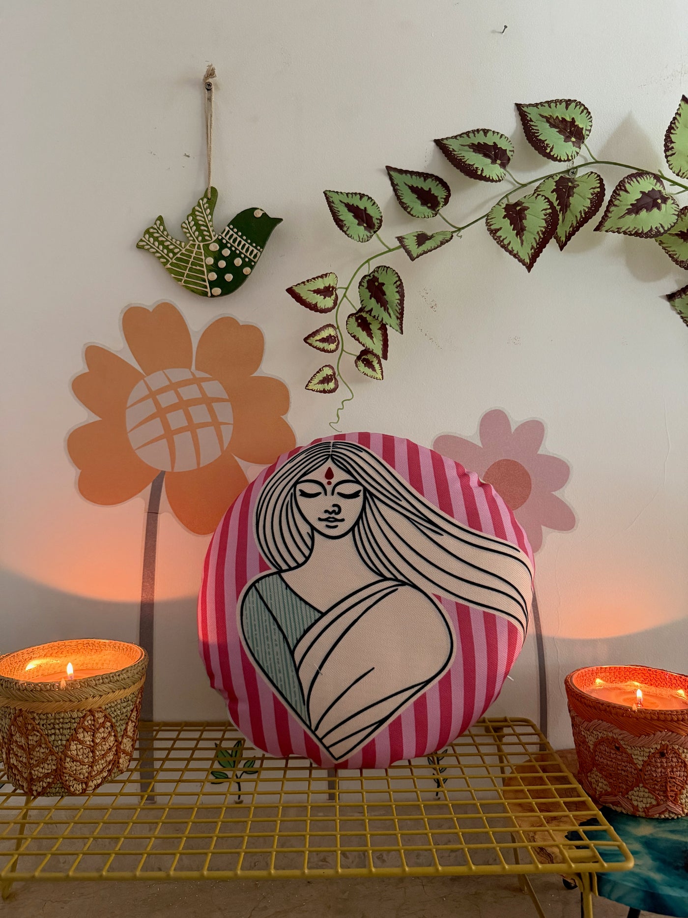 The Timeless Charm Cushion