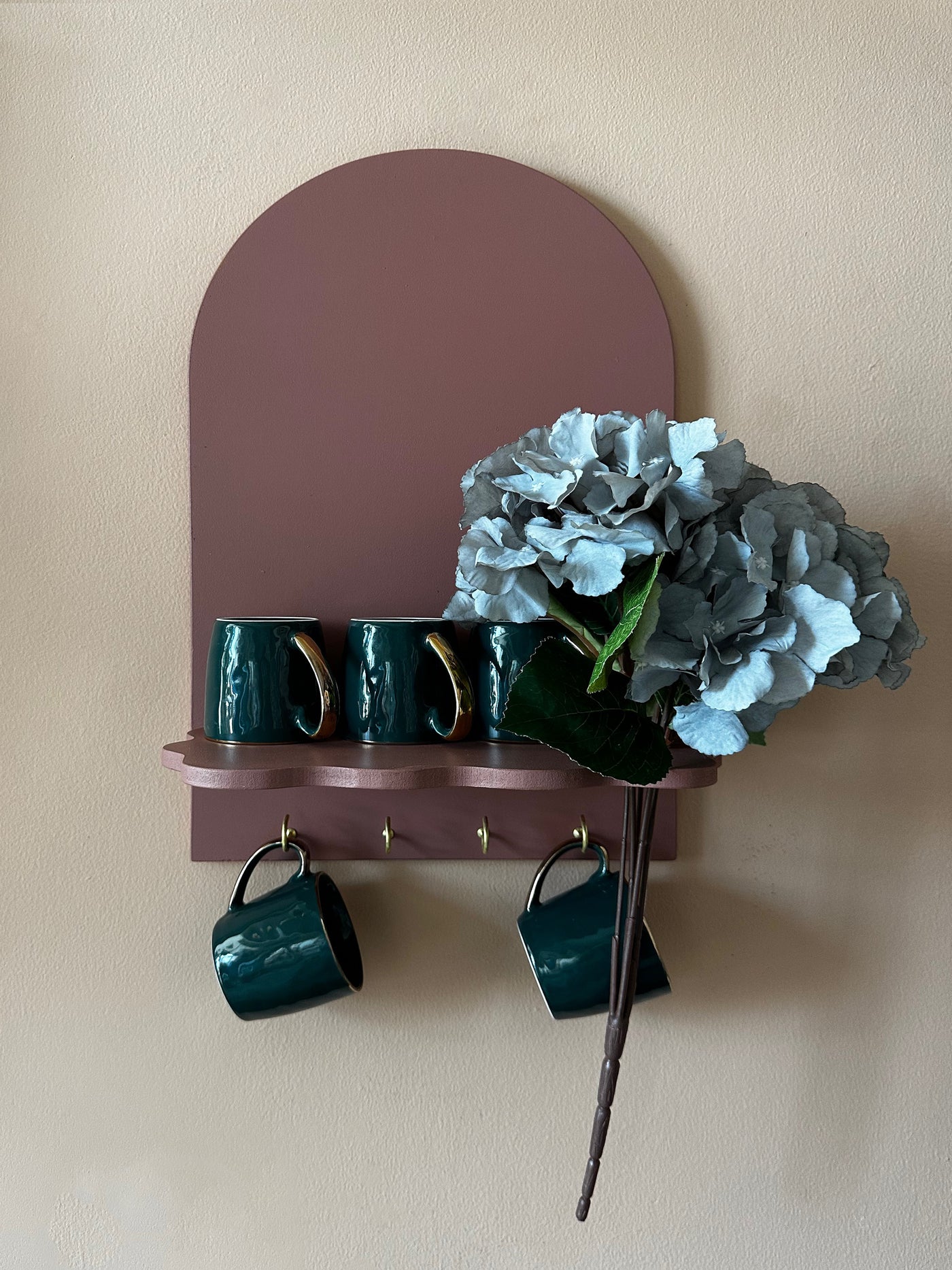 Dusky Mauve Arch Lover's Wall Shelf