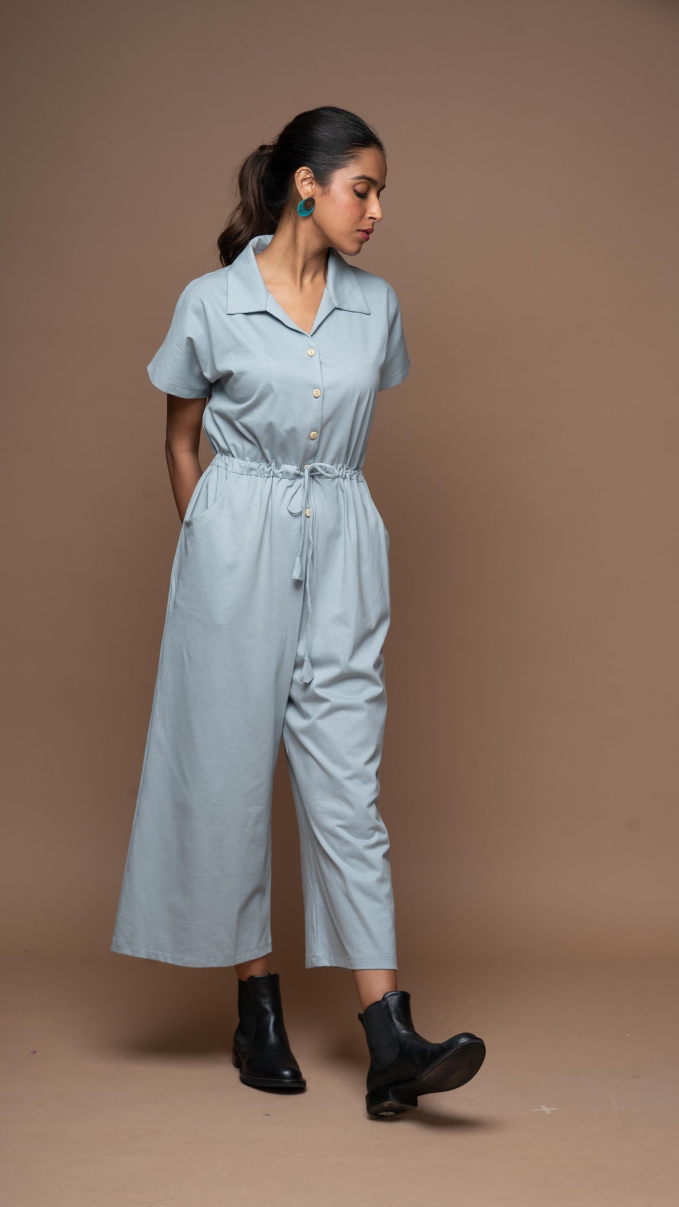 Collarista Jumpsuit in Gray Blue