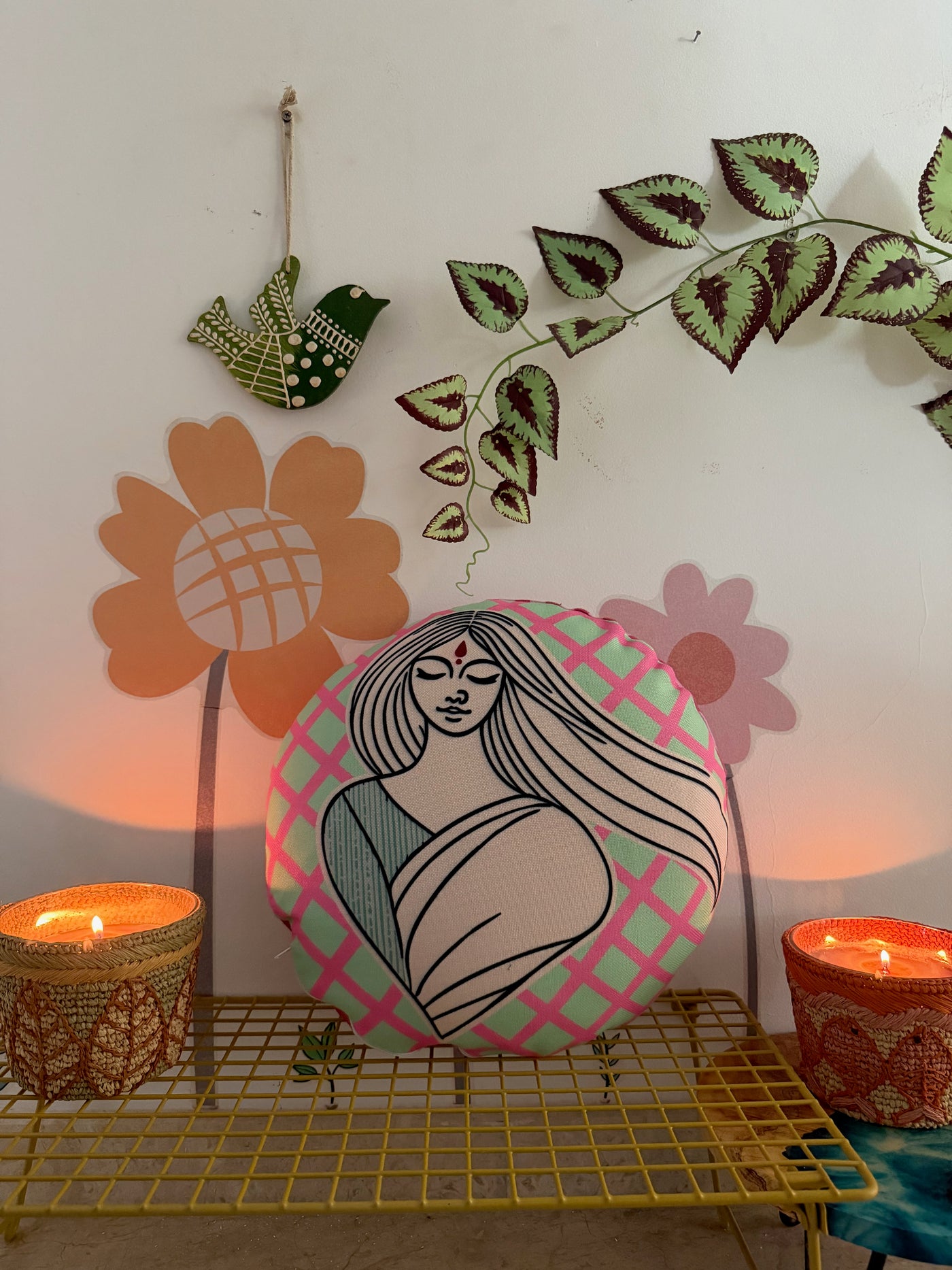 The Timeless Charm Cushion