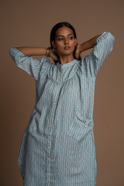 Sage Nova Kurta in Road to Paradise Pattern