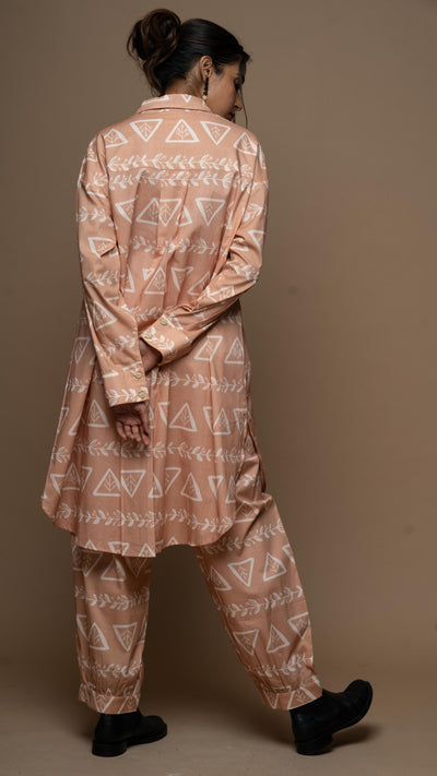 Earthy Liora Co-ord Kurta Set in 3 Rules of Love Pattern
