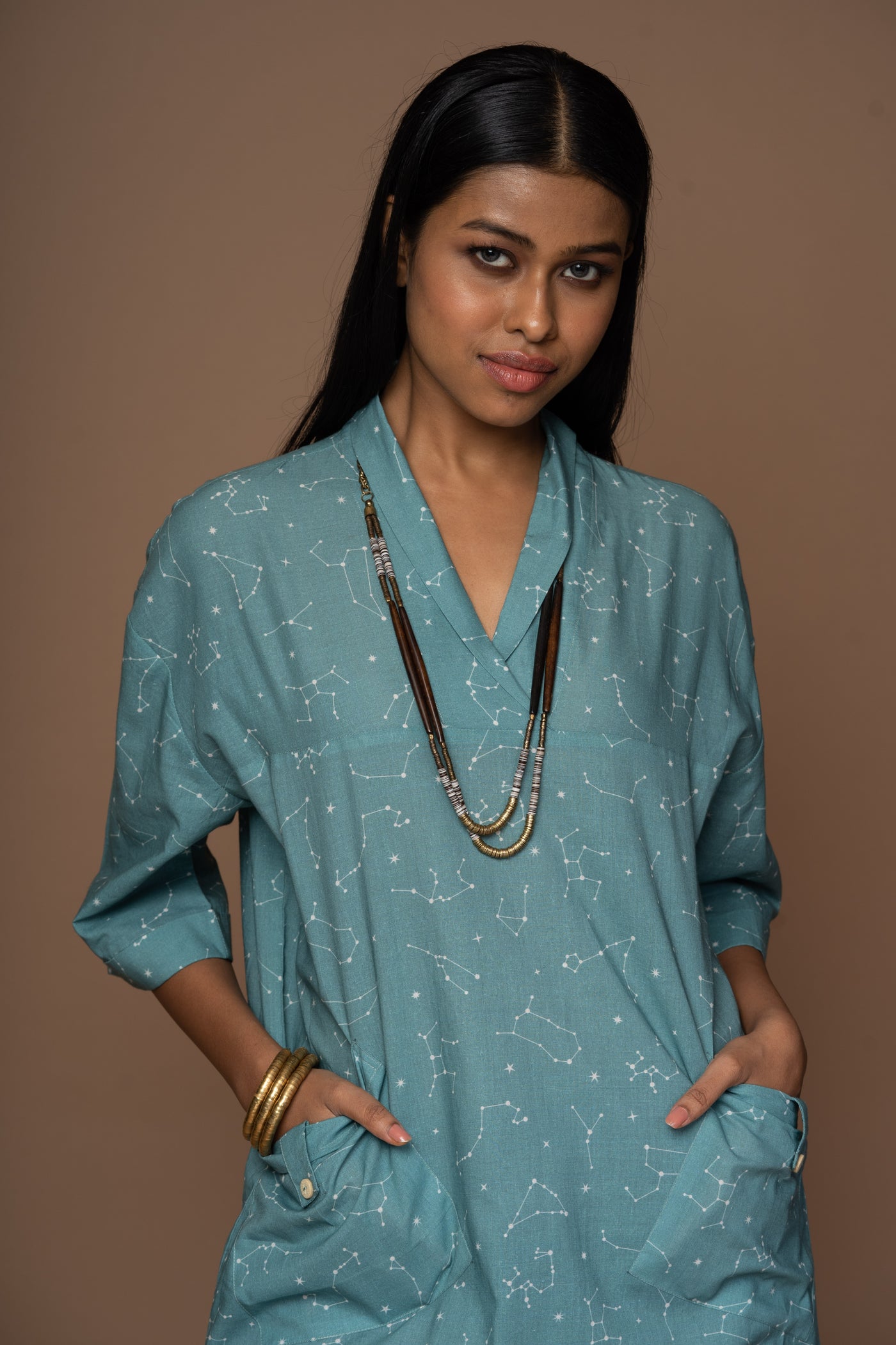 Teal Kiva Kurta in Look Up Pattern