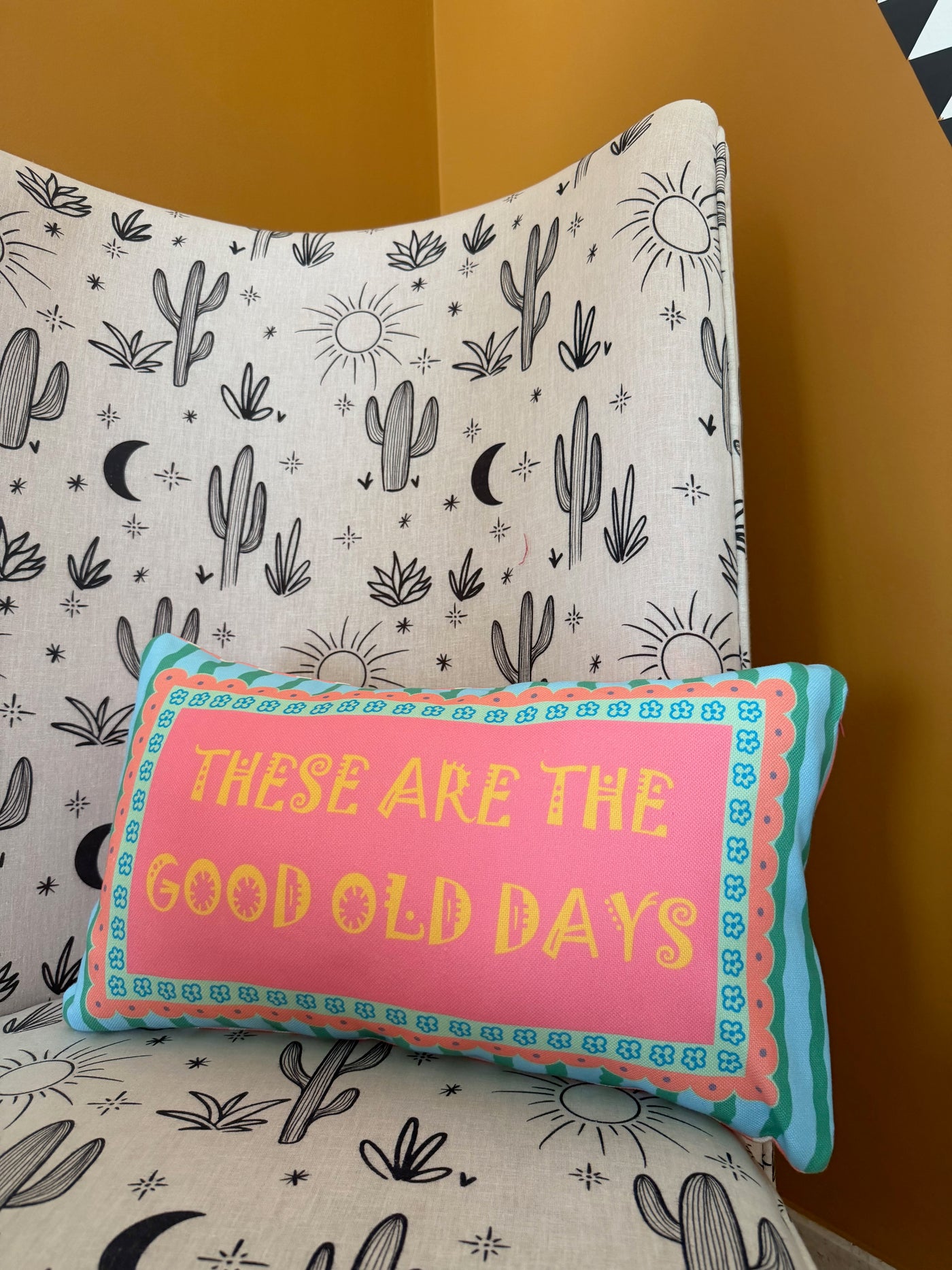 The Bright Days Cushion