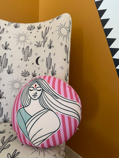 The Timeless Charm Cushion