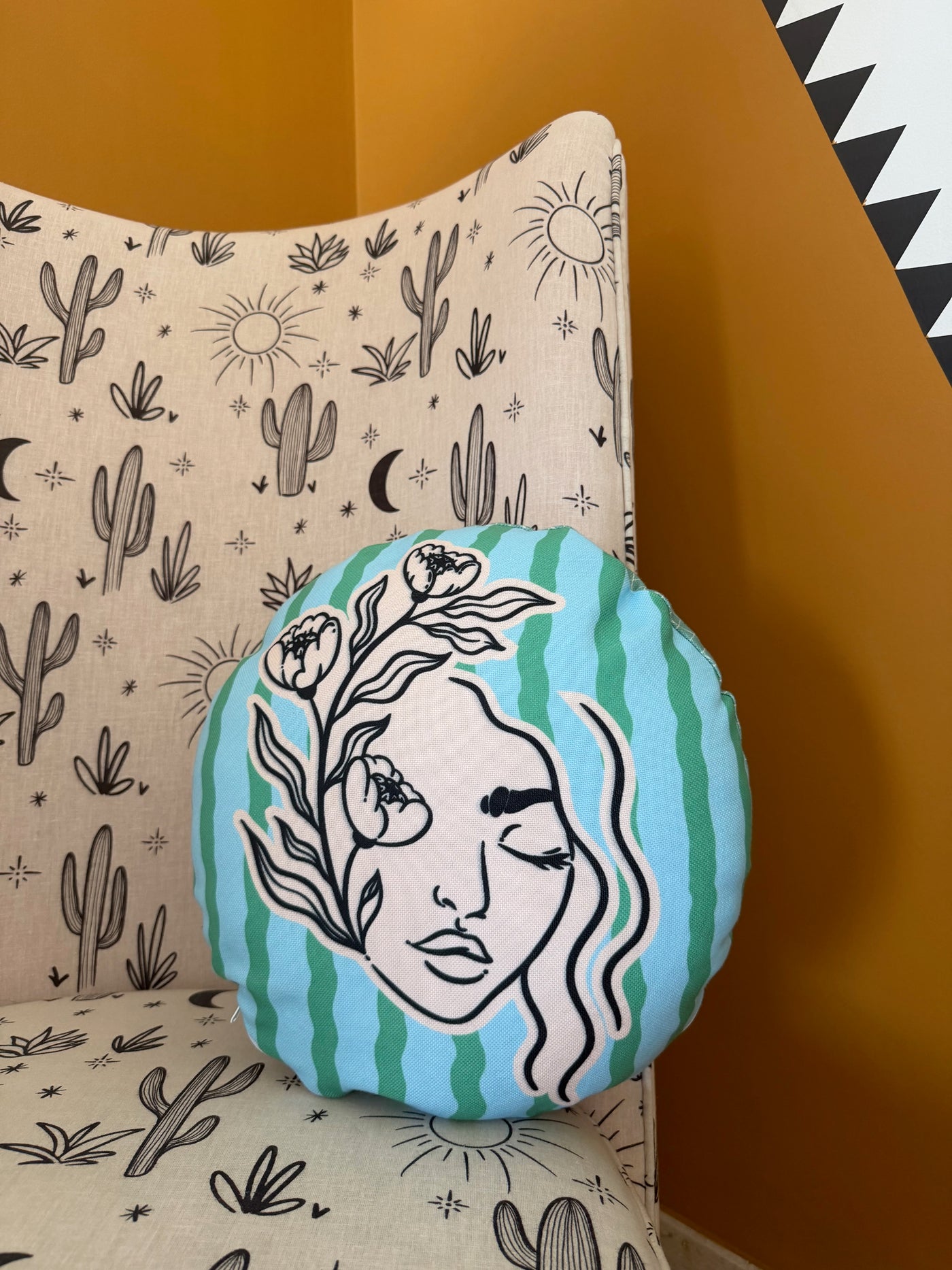 The Floral Aura Cushion