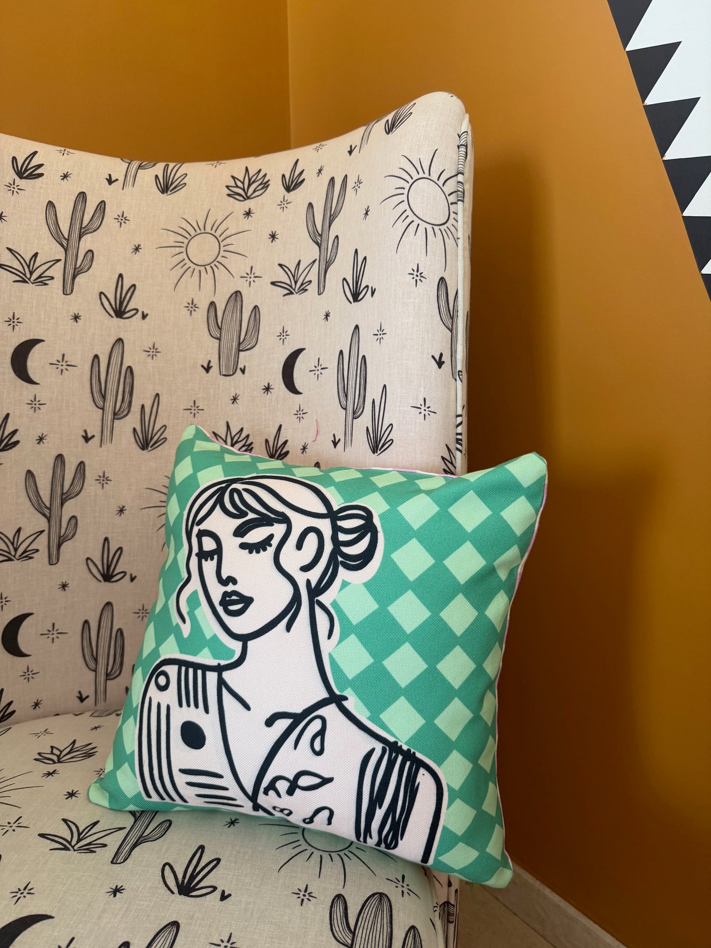 Shades of Grace Cushion