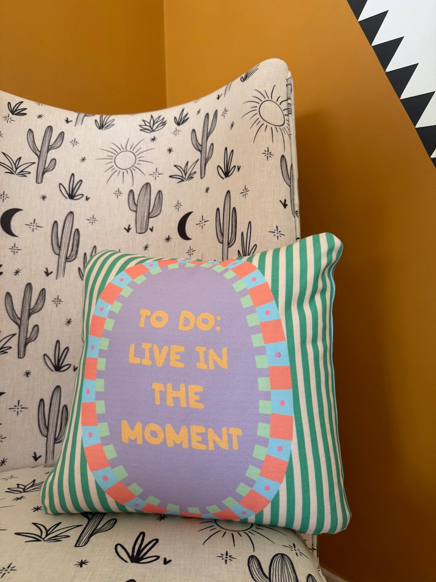 Live in the Moment Cushion