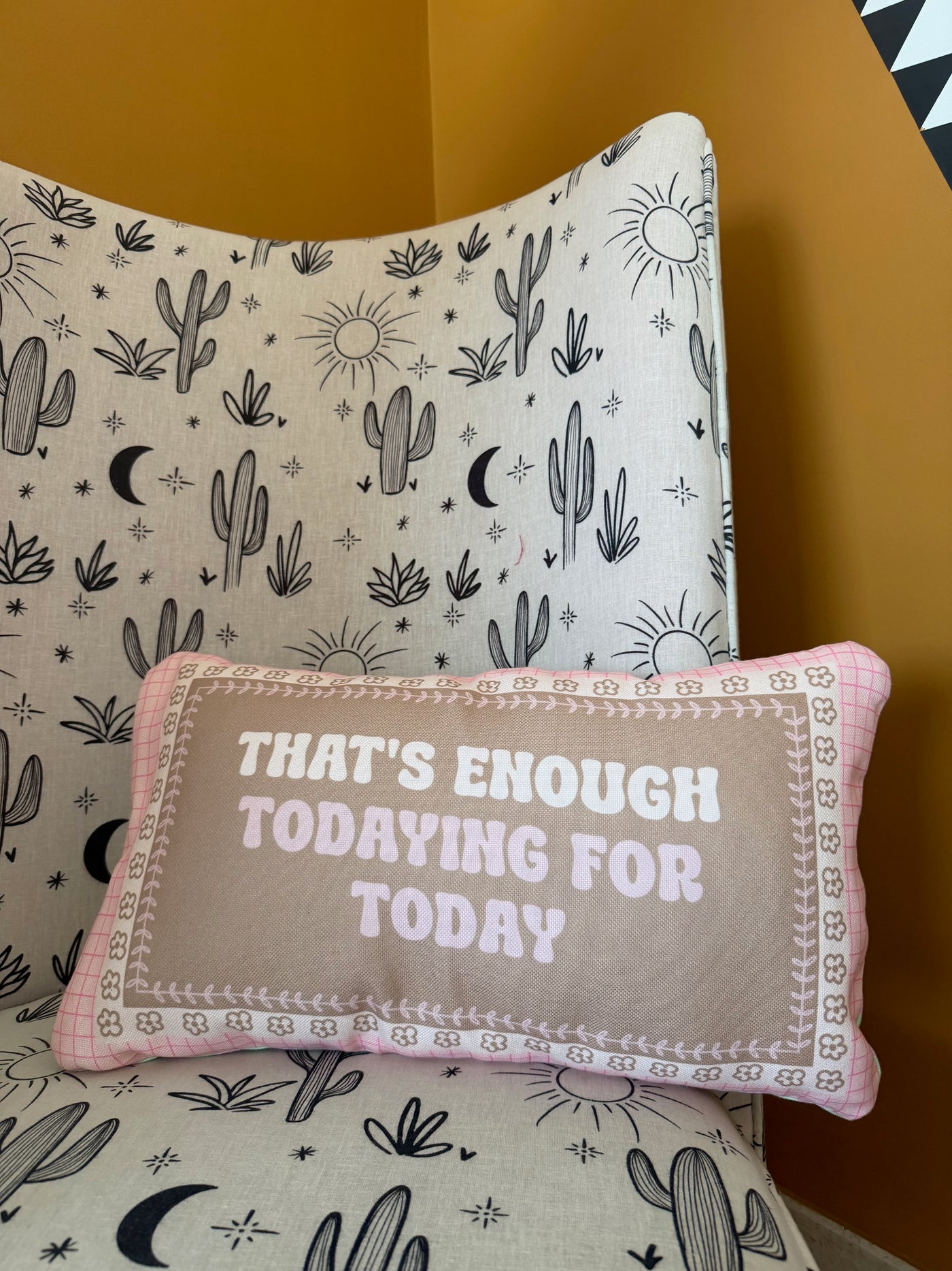 The Lazy Day Cushion