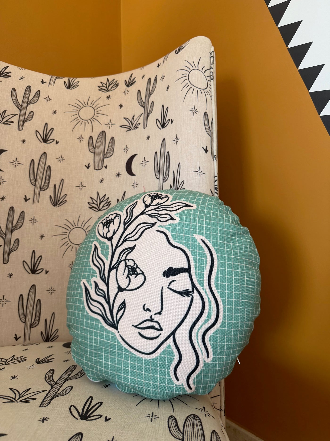 The Floral Aura Cushion