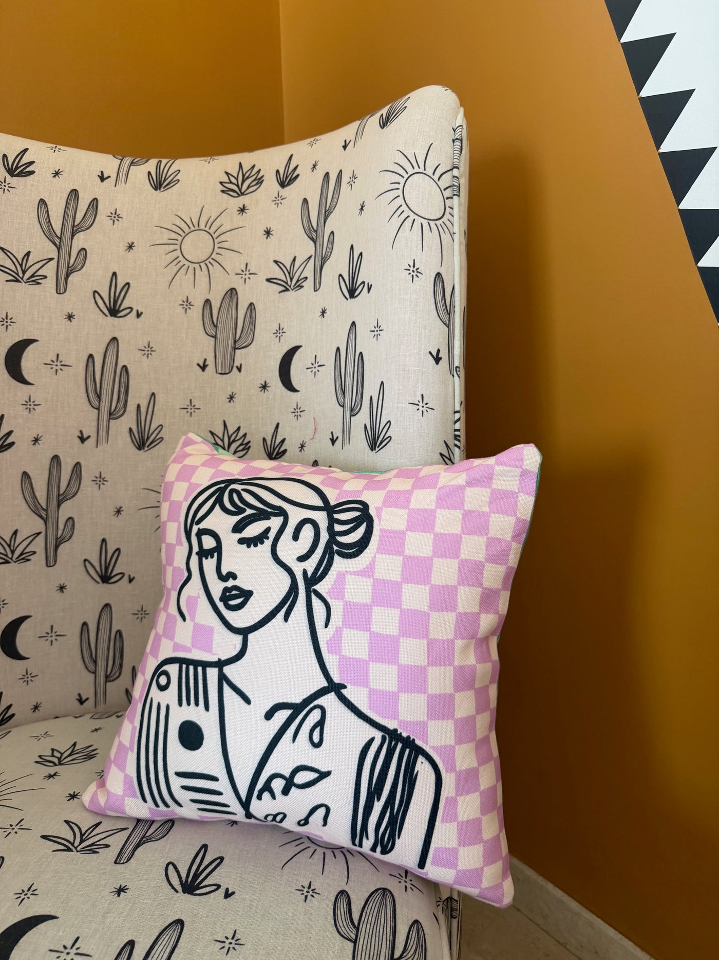 Shades of Grace Cushion