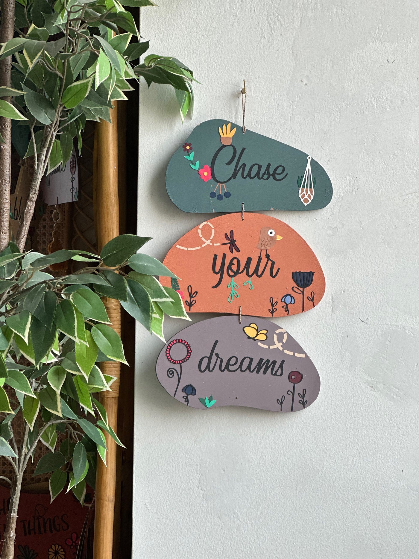 Chase your dreams wall art