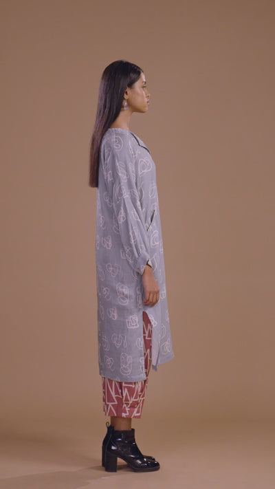 Silver Sage Tova Kurta in And I dream more Pattern