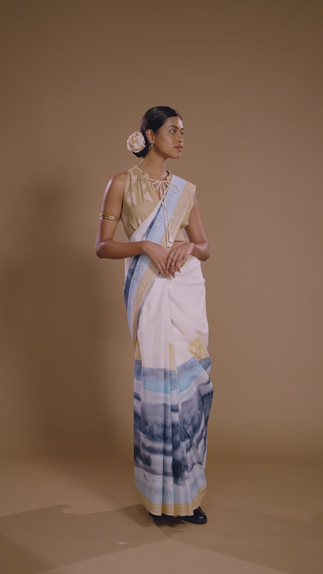 Sunlit Waves Linen Sari